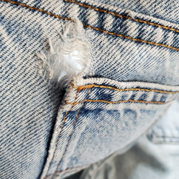 Vintage Levi's 921 Orange Tab Wm's 14 Med High Waist Nineties Distressed Jeans. - Picture 11 of 13